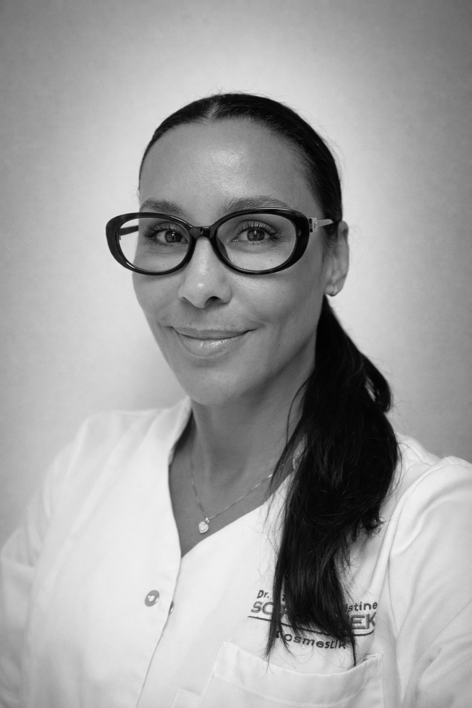 Adriana Silvério Lund — hud- og kroppsterapeut